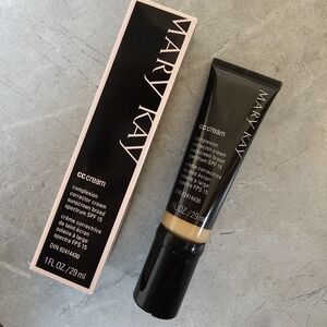 Mary Kay CC Cream - Medium To Deep